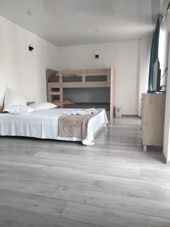 Casa Kim אפורי נורד
